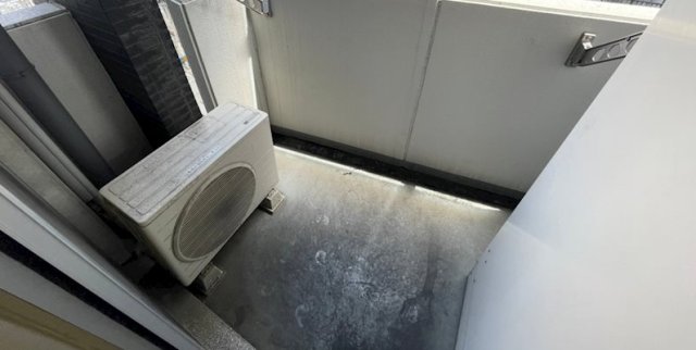 バルコニー　バルコニーからの眺めを楽しみながら食事をしませんか