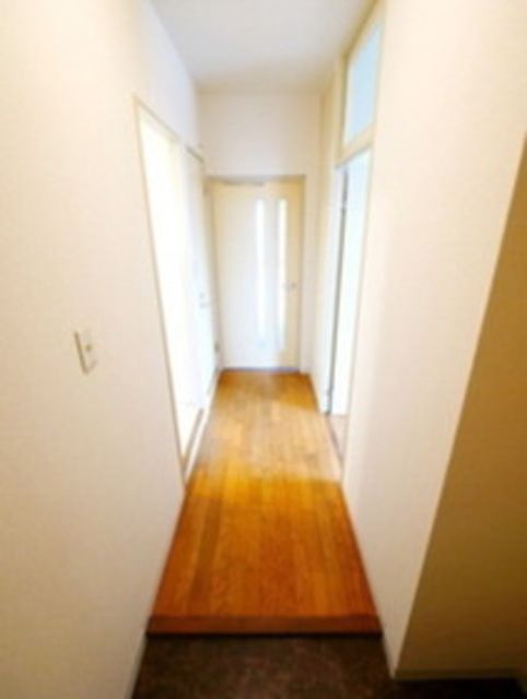 玄関　★お部屋探しは株式会社タウンハウジング東京まで★