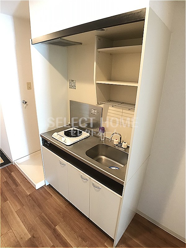 キッチン　コンパクトなキッチンで掃除もラクラク