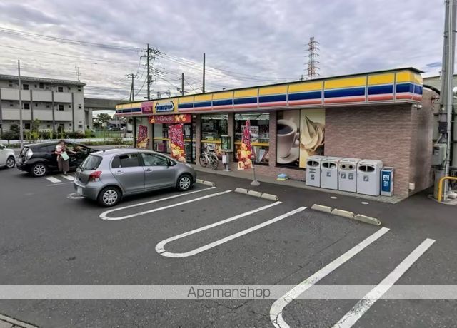 コンビニ　ミニストップ八潮木曽根店（コンビニ）まで488m