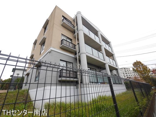 建物外観　★オートロック付き★