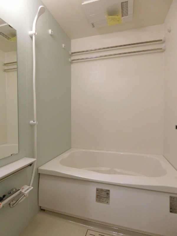 バス・シャワールーム　図面と現状に相違がある場合には現状を優先