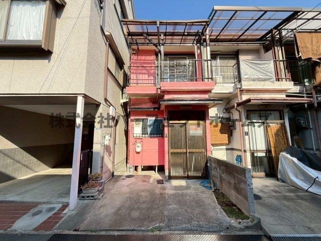 建物外観　落ち着いた雰囲気の外観です