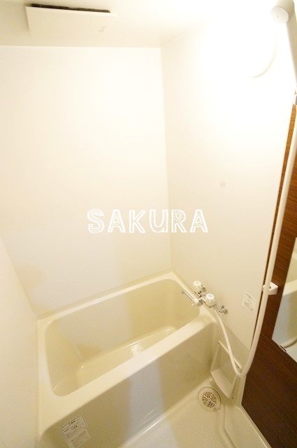 バス・シャワールーム　日々の疲れを癒すお風呂です♪