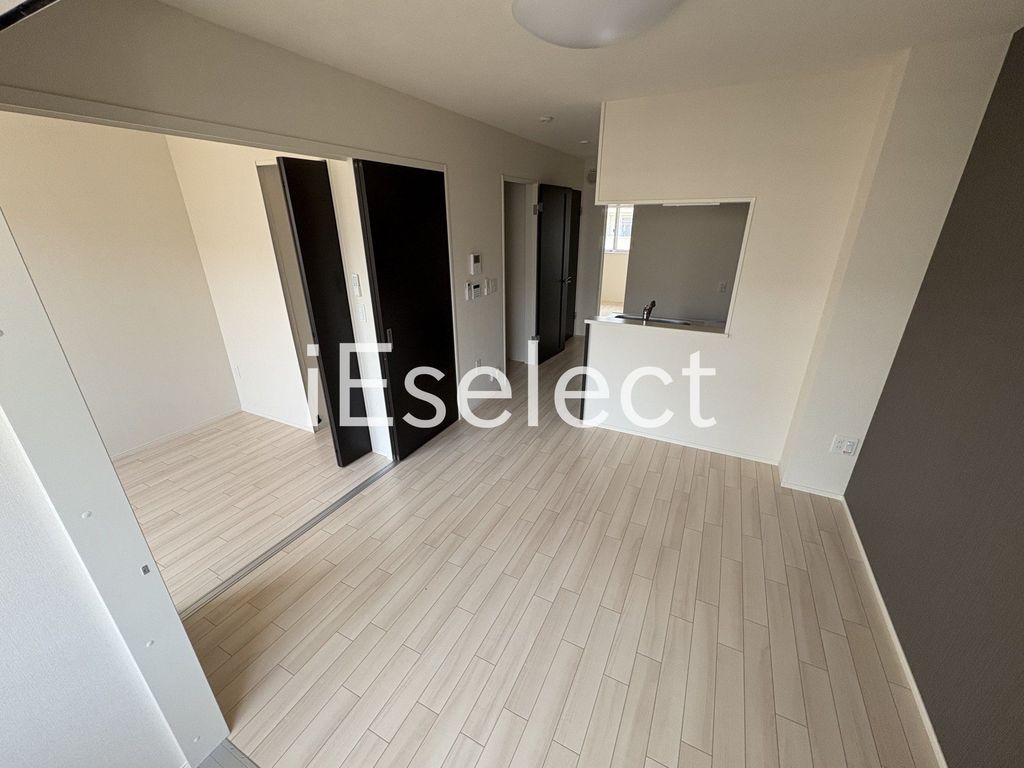 居室・リビング　※同仕様の画像の為、実際とは異なります