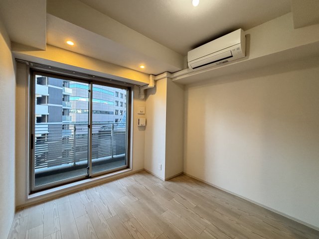 居室・リビング　※別号室参考写真