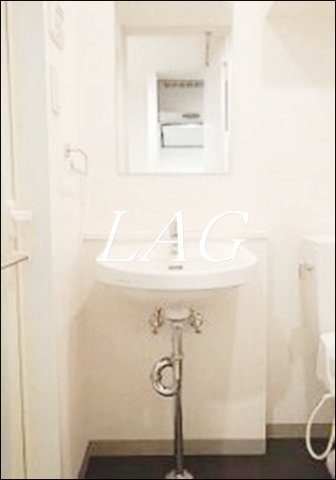 洗面設備　洗面台です。