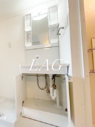 洗面設備　洗面台です。