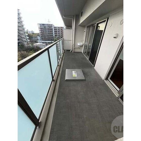 バルコニー　バルコニースペース