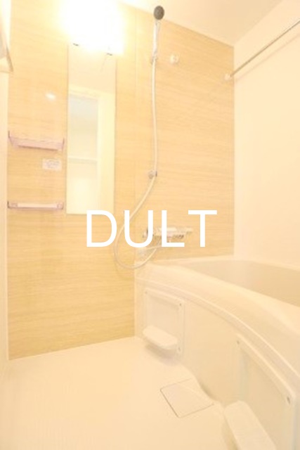 バス・シャワールーム　バスルームです。