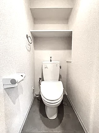 トイレ　トイレ