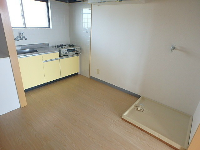 居室・リビング　他号室の参考写真です。