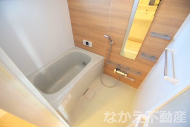 バス・シャワールーム　日々の疲れを癒すお風呂付です