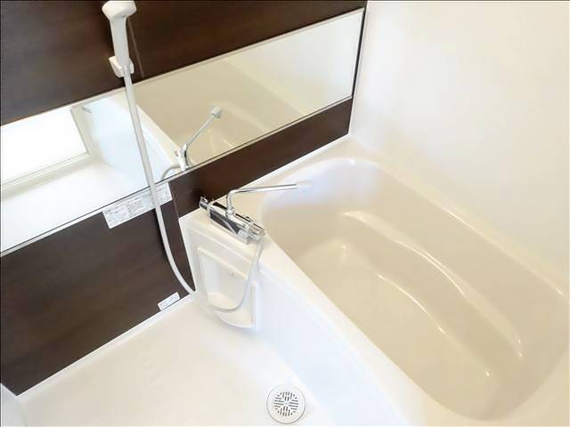 バス・シャワールーム　お風呂です
