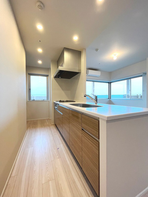 キッチン　※写真は同タイプ住戸です。