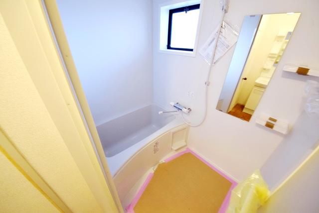 バス・シャワールーム　別部屋参考写真