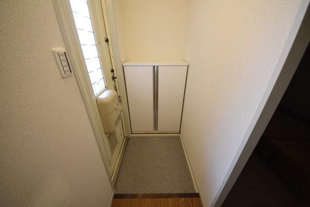 玄関　別部屋参考写真