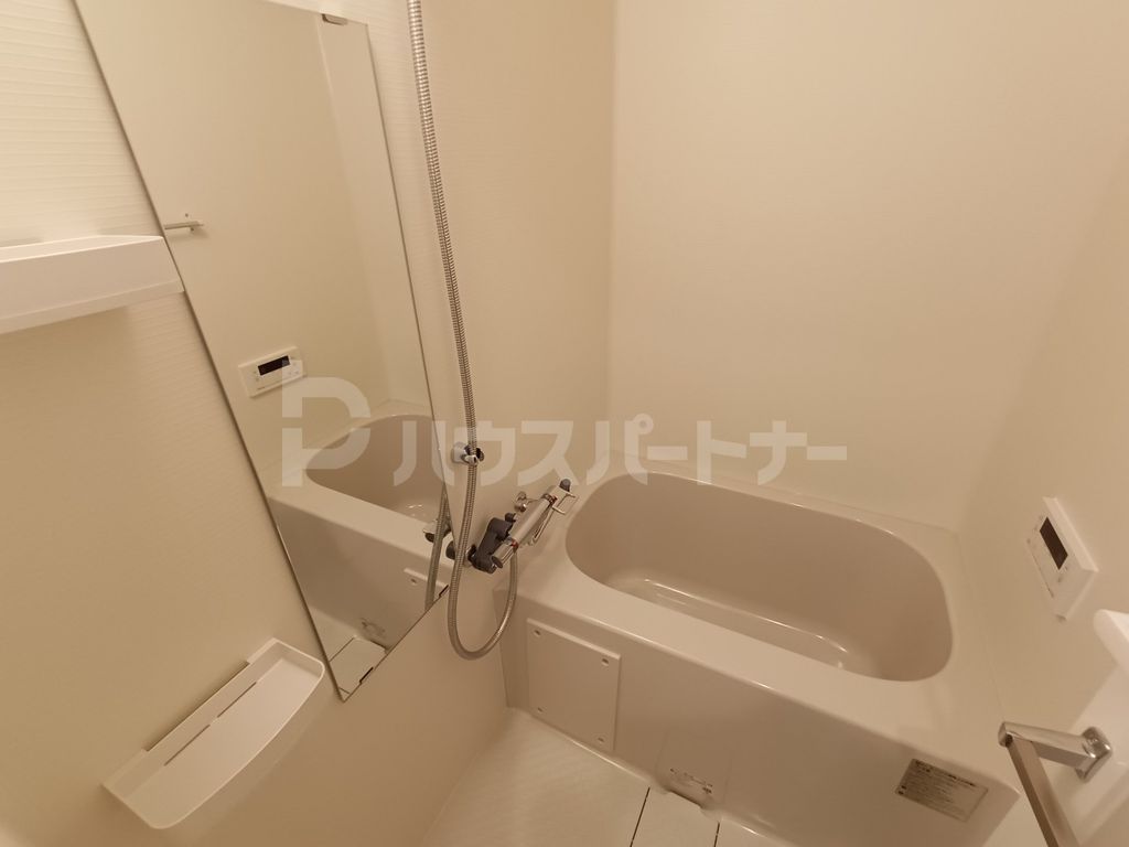 バス・シャワールーム　バス