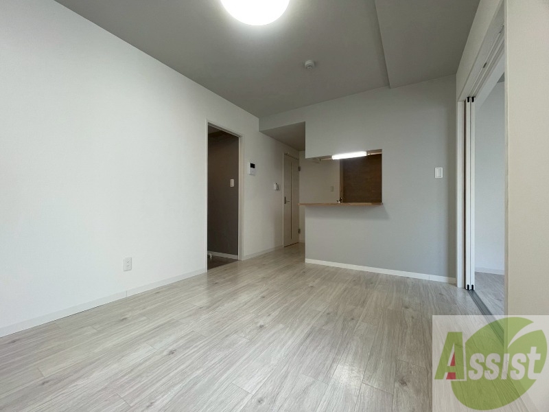 居室・リビング　広くてキレイなお部屋が広がっていて、充実した生活が送れそう。