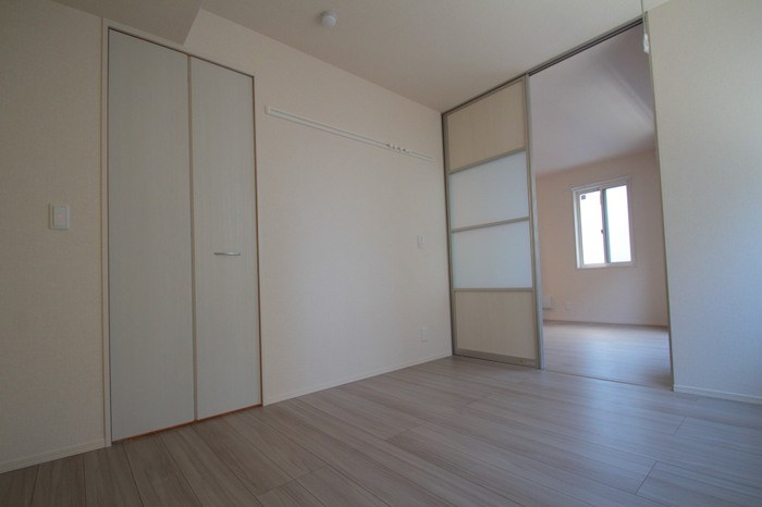 その他部屋・スペース　ウォークインクローゼットがございます