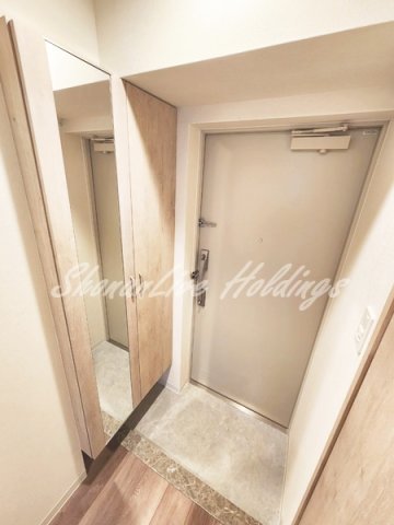 玄関　明るい玄関です