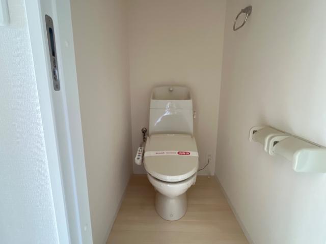 トイレ　シャワー付トイレ