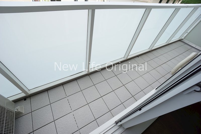 バルコニー　奥行きの広いバルコニーは洗濯物が干しやすそうです☆