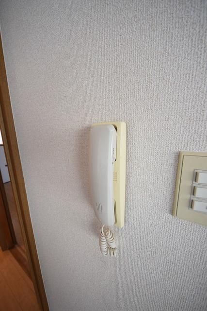 セキュリティ　＊別部屋参考写真です。