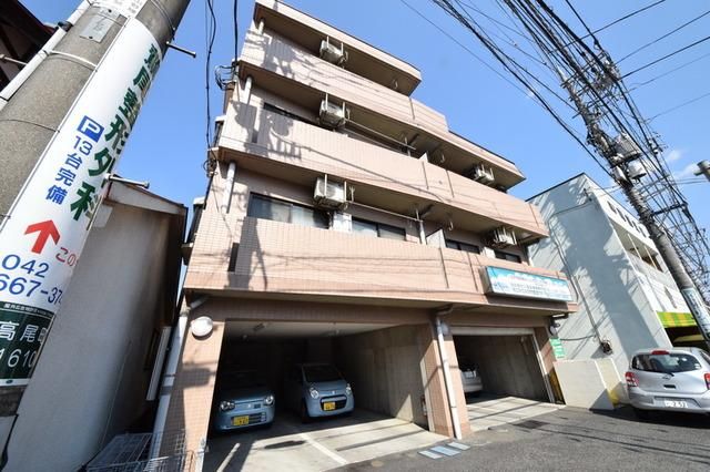 建物外観　内見のご予約はタウンハウジングまで♪