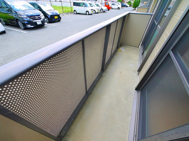 バルコニー　バルコニー付きです