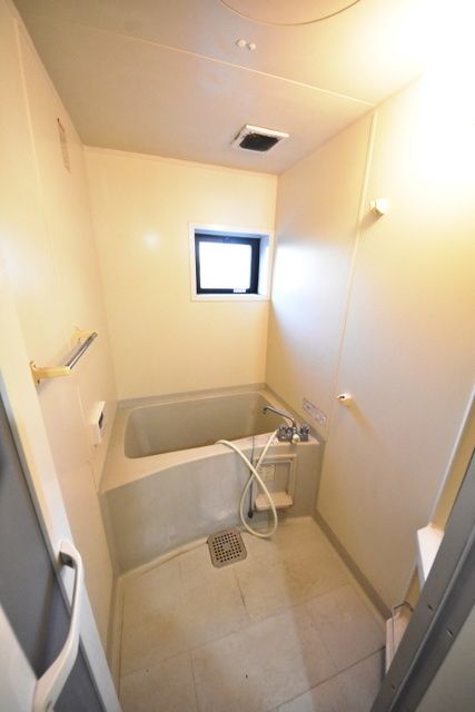 バス・シャワールーム　★★清潔感のあるバスルーム★★