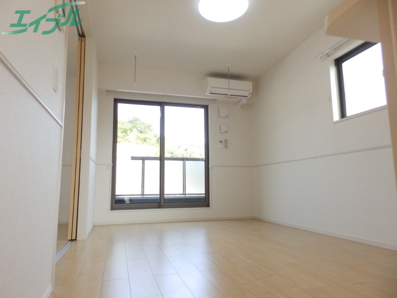 居室・リビング　同型別部屋参考写真です