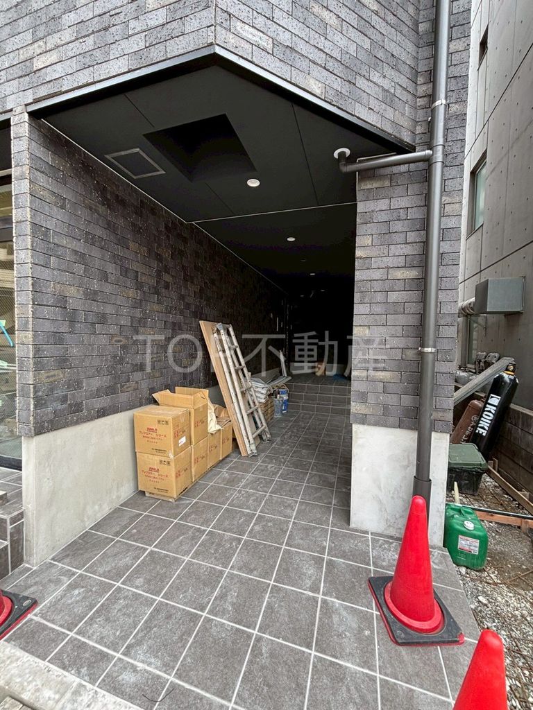 エントランス　エントランス