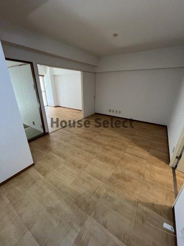 居室・リビング　別号室参考写真