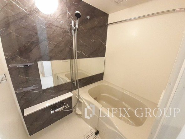 バス・シャワールーム　風呂