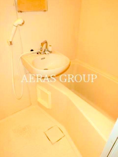 バス・シャワールーム　バスルーム