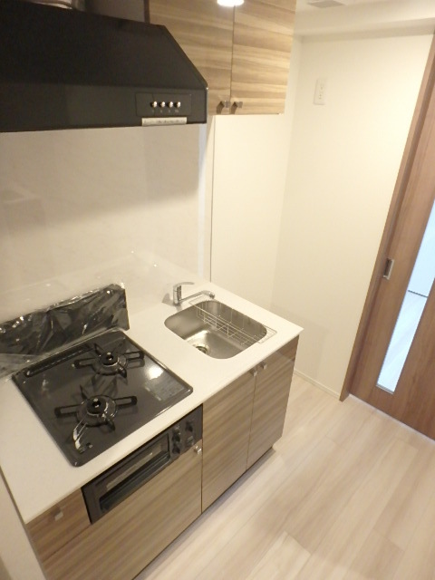 キッチン　コンパクトなキッチンで掃除もラクラク