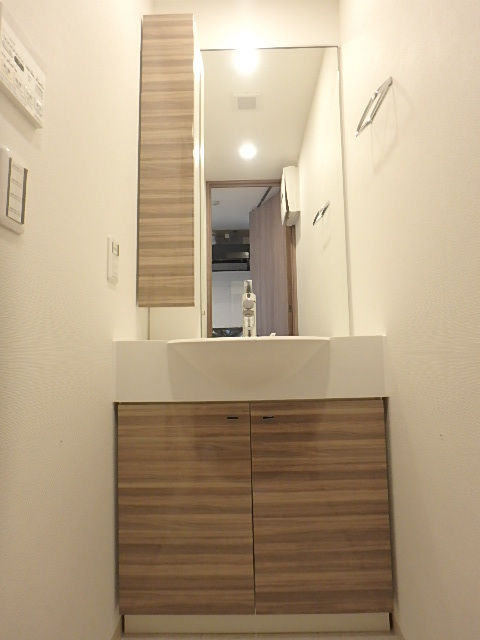 洗面設備　広い洗面スペース