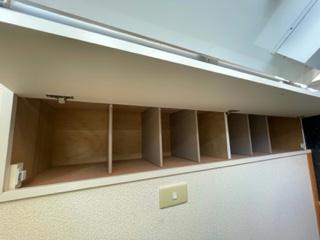 玄関　備品や設備仕様は号室等により異なります現地をご確認下さい。