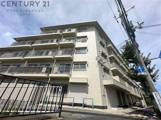 建物外観　敷地内に駐輪場あります！