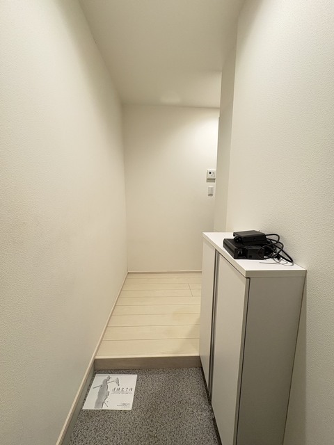 玄関　別部屋参考写真です