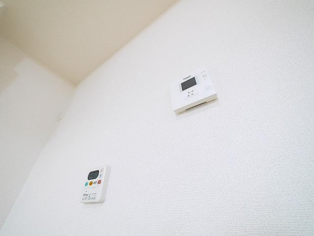 セキュリティ　モニター付きインターホン