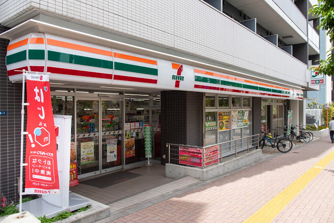 コンビニ　セブンイレブン 新宿上落合3丁目山手通り店（コンビニ）まで113m