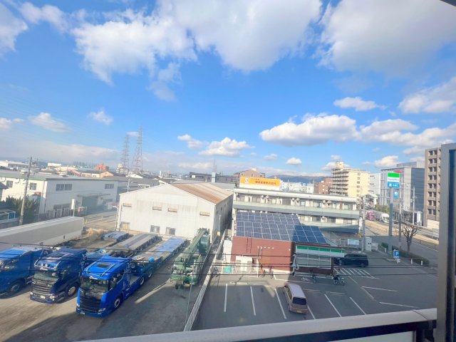 眺望　バルコニーからの眺めも良いです。