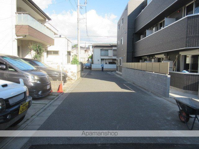 その他　前面道路（その他）まで1m