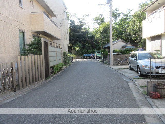 その他　前面道路（その他）まで1m