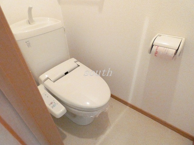 トイレ　ウォシュレット付きのトイレ