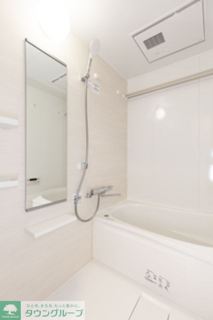 バス・シャワールーム　※写真は同タイプ住戸です。