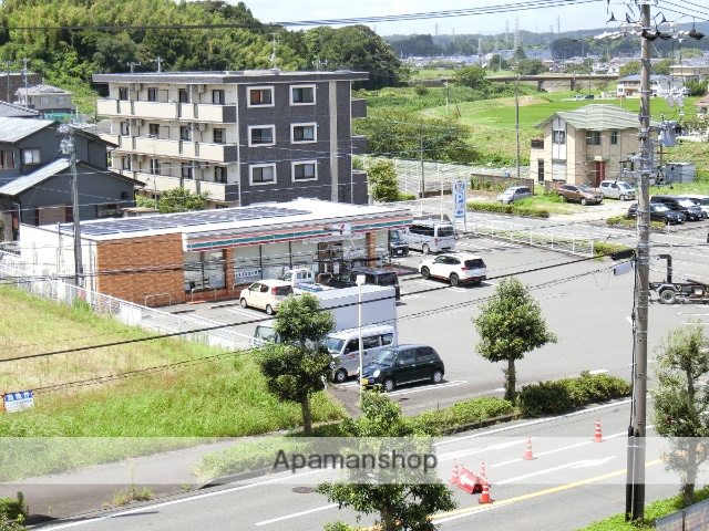 コンビニ　セブンイレブン（コンビニ）まで1396m