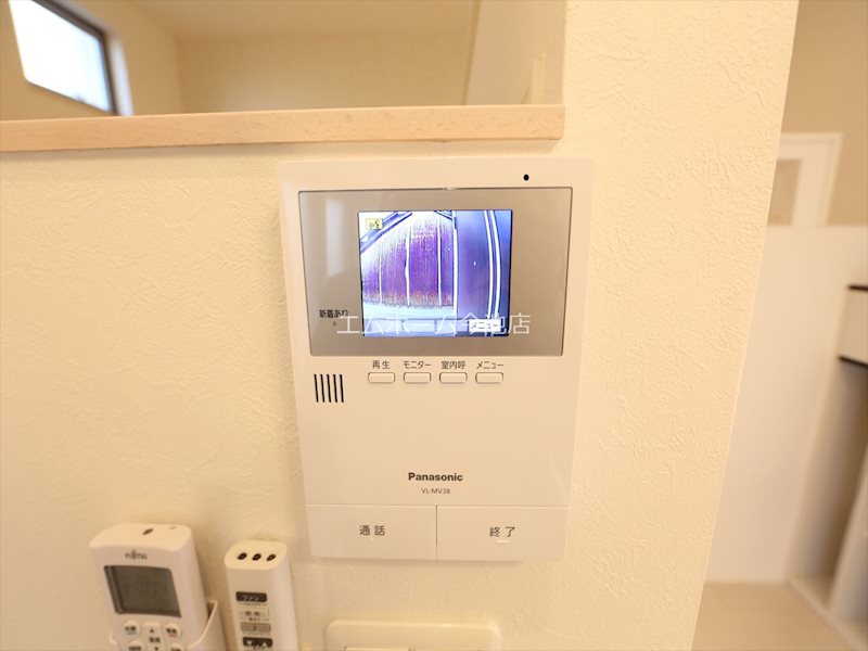 セキュリティ　TVモニター付インターホン完備